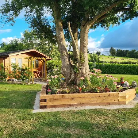 The At Hillvalley House Chalet *